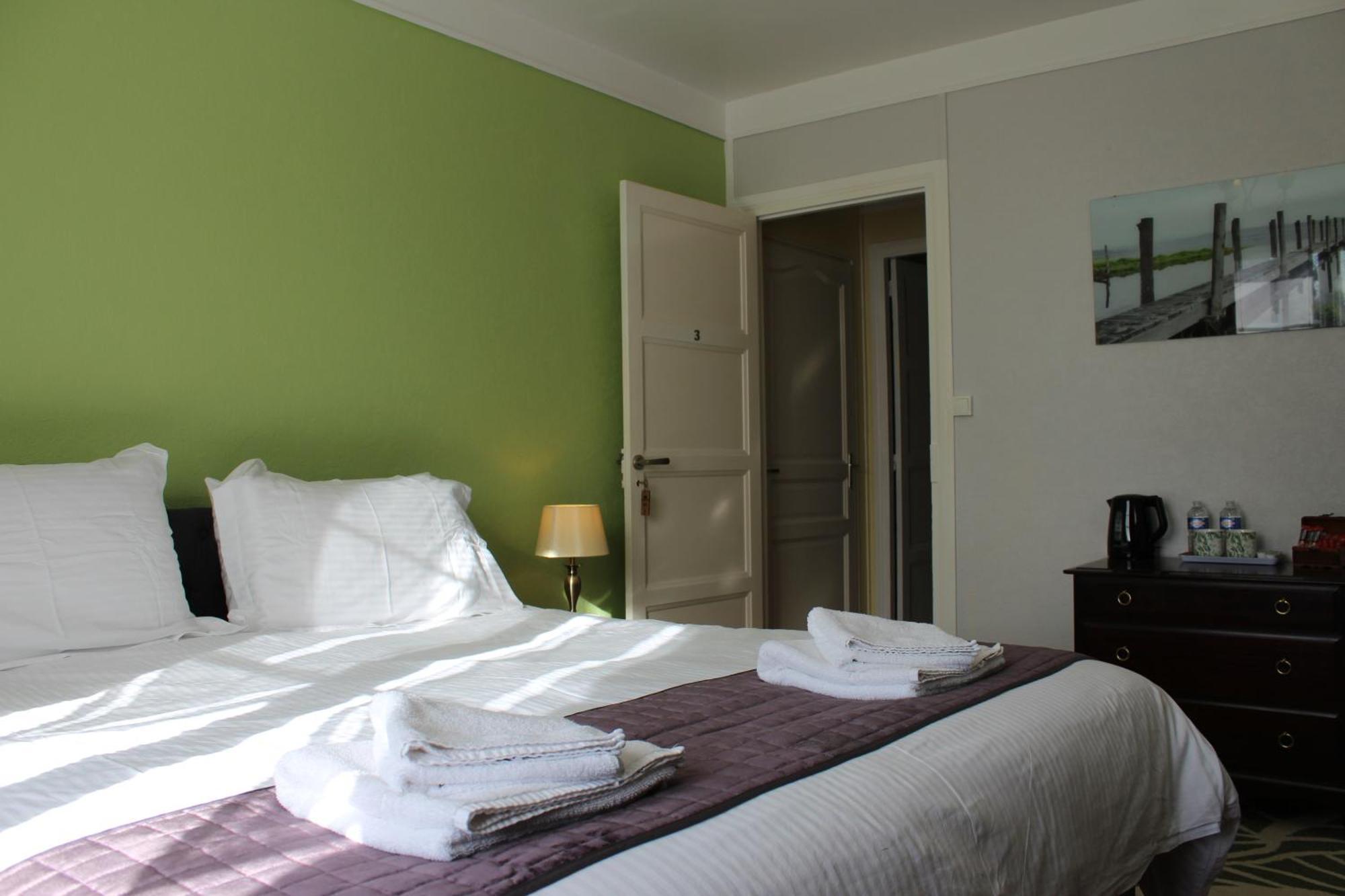 Le Clos Castel Raids Exterior foto
